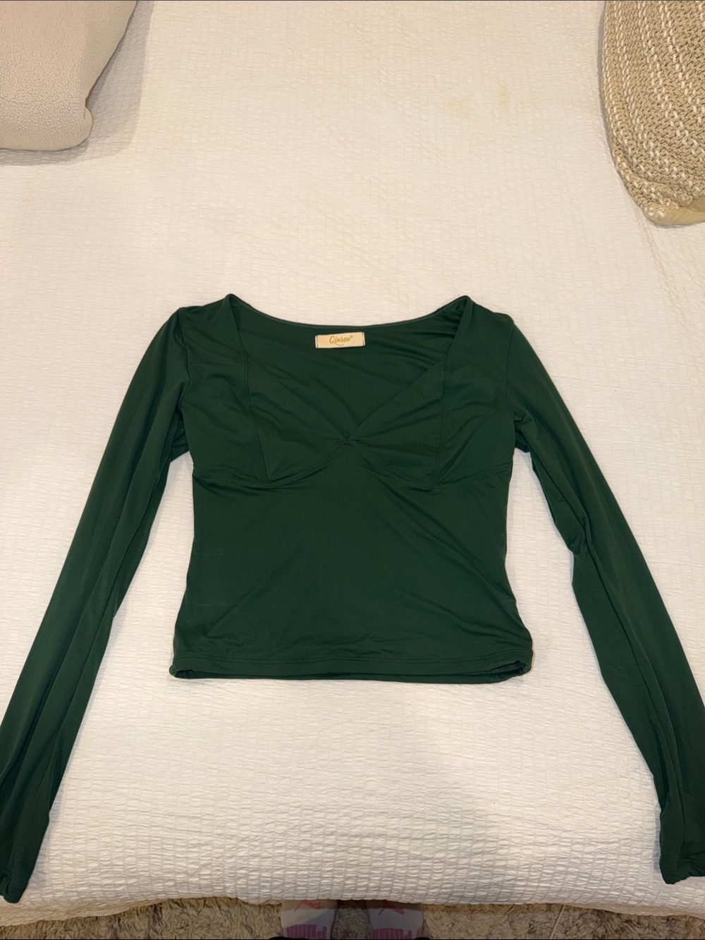 Qinsen Forest Green Long-Sleeve Scoop Neck Top